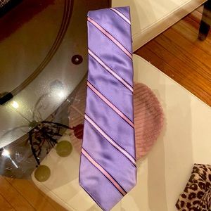 Beautiful Saks Fifth Avenue Purple Striped Tie NWT
